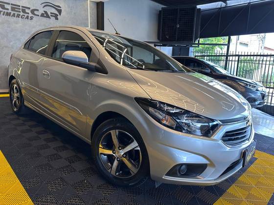 CHEVROLET ONIX 1.4 MPFI LT 8V FLEX 4P MANUAL CHEVROLET ONIX 1.4 MPFI LT 8V FLEX 4P MANUAL